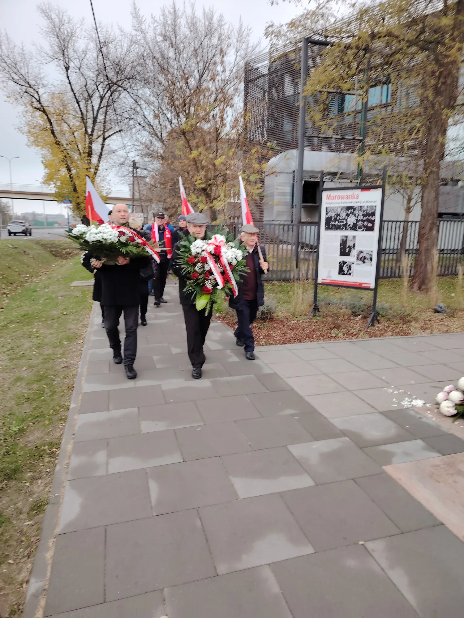 Obchody Święta Niepodległości przed pomnikiem J. Piłsudskiego – zdjęcie 3
